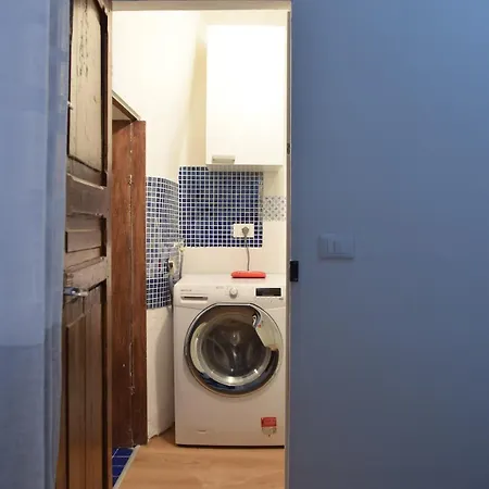 Apartman Le Erbe Tra Locali E Universitaria Genova